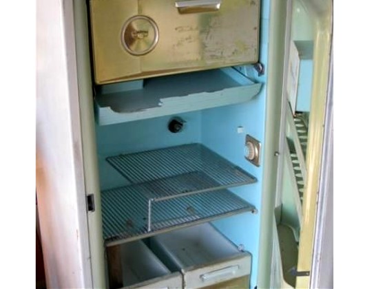 Vieux réfrigérateur, santé et environnement